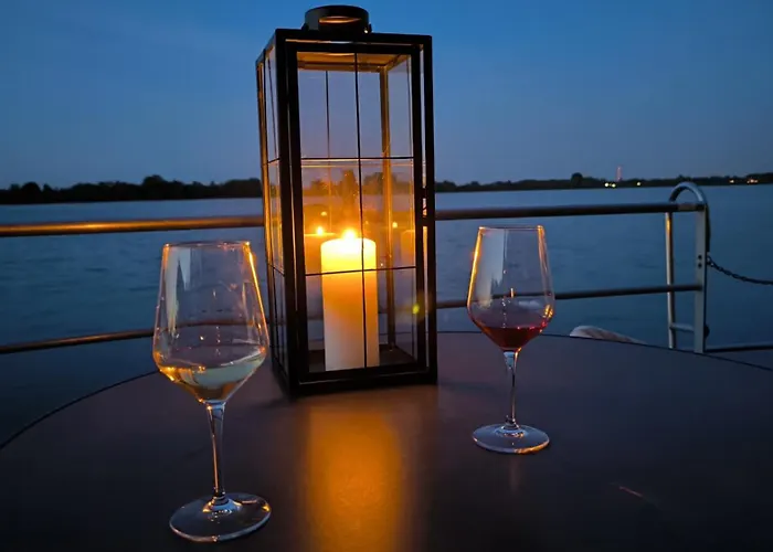 Hausboot Key West Ботель